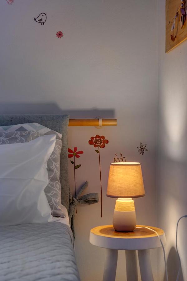 Fabbrica Bnb Vári 外观 照片